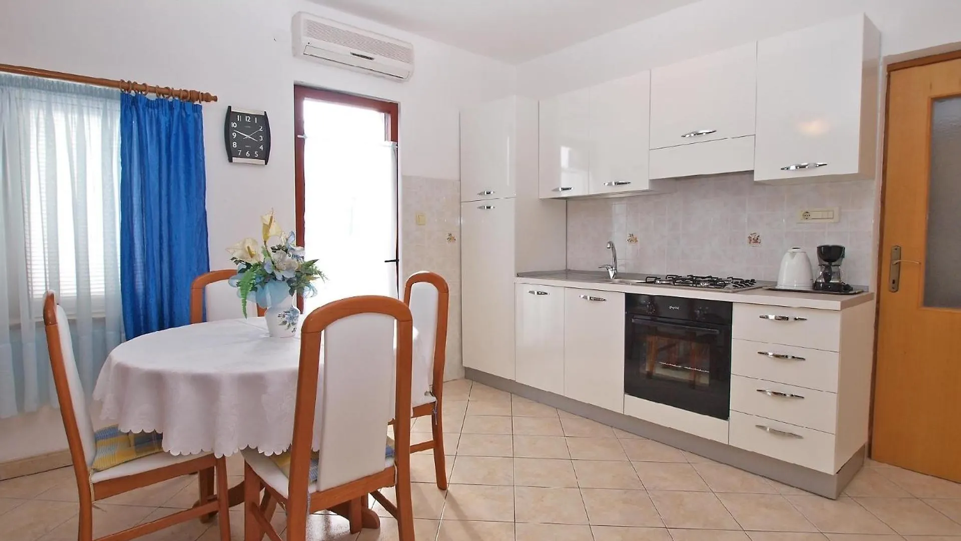Ferienwohnung Fuer 4 Personen Ca 50 Qm In Rovinj, Istrien Istrische Riviera 0*, Rovinj Croatia